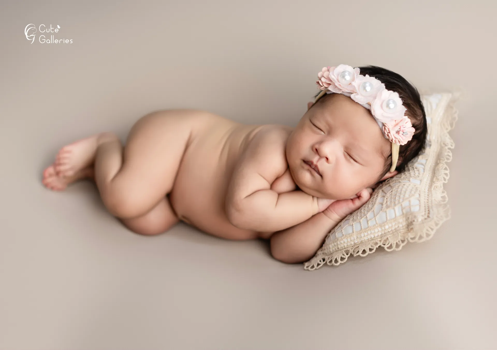 Newborn photography by Cute Galleries Kathmandu Nepal — portfolio image 17